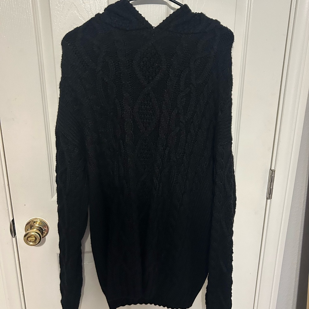 Edikted Cable Knit Hooded Sweater